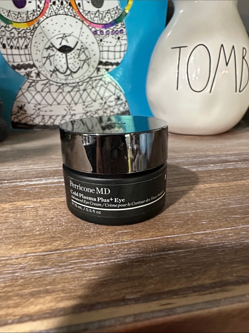 Perricone MD Cold Plasma Plus+ Eye Cream - Black and Silver Jar